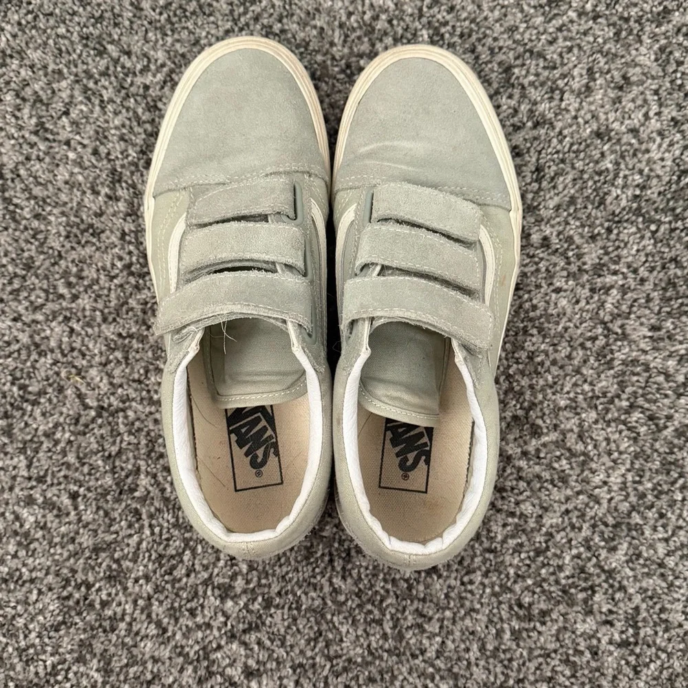 Women’s Velcro Vans - Picture 4 of 6